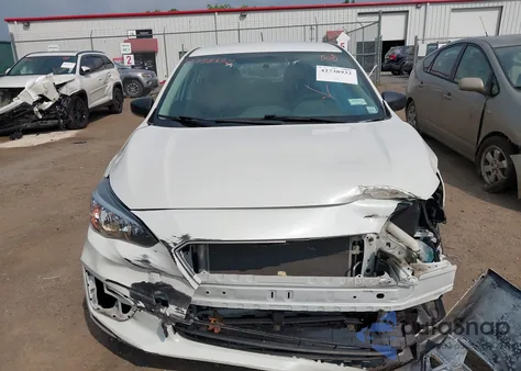 2017 Subaru Impreza 2.0I z USA, uszkodzony, nr VIN 4S3GTAA68H3734765